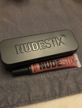 NudeStix Lip Glace